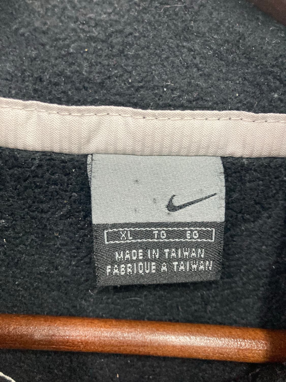 나이키 오버핏 바람막이 상품이미지3