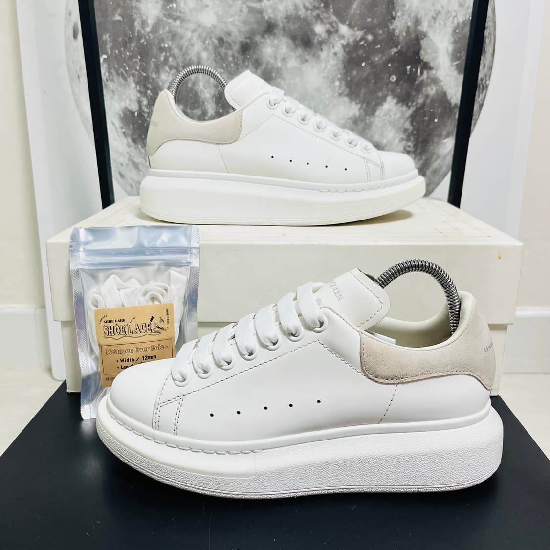 정품 37) 알렉산더 맥퀸 오버솔 스니커즈 235~240 상품이미지1