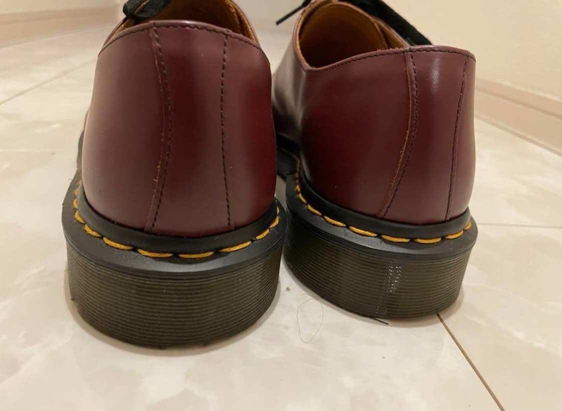 Supreme x Dr.Martens Sacred Heart Red 상품이미지2