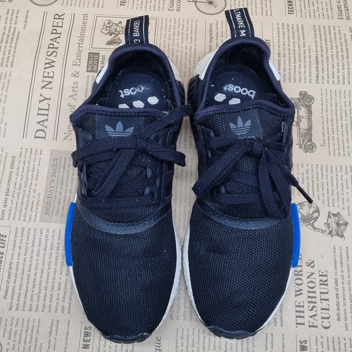 아디다스 NMD R1 블랙 운동화225 상품이미지2