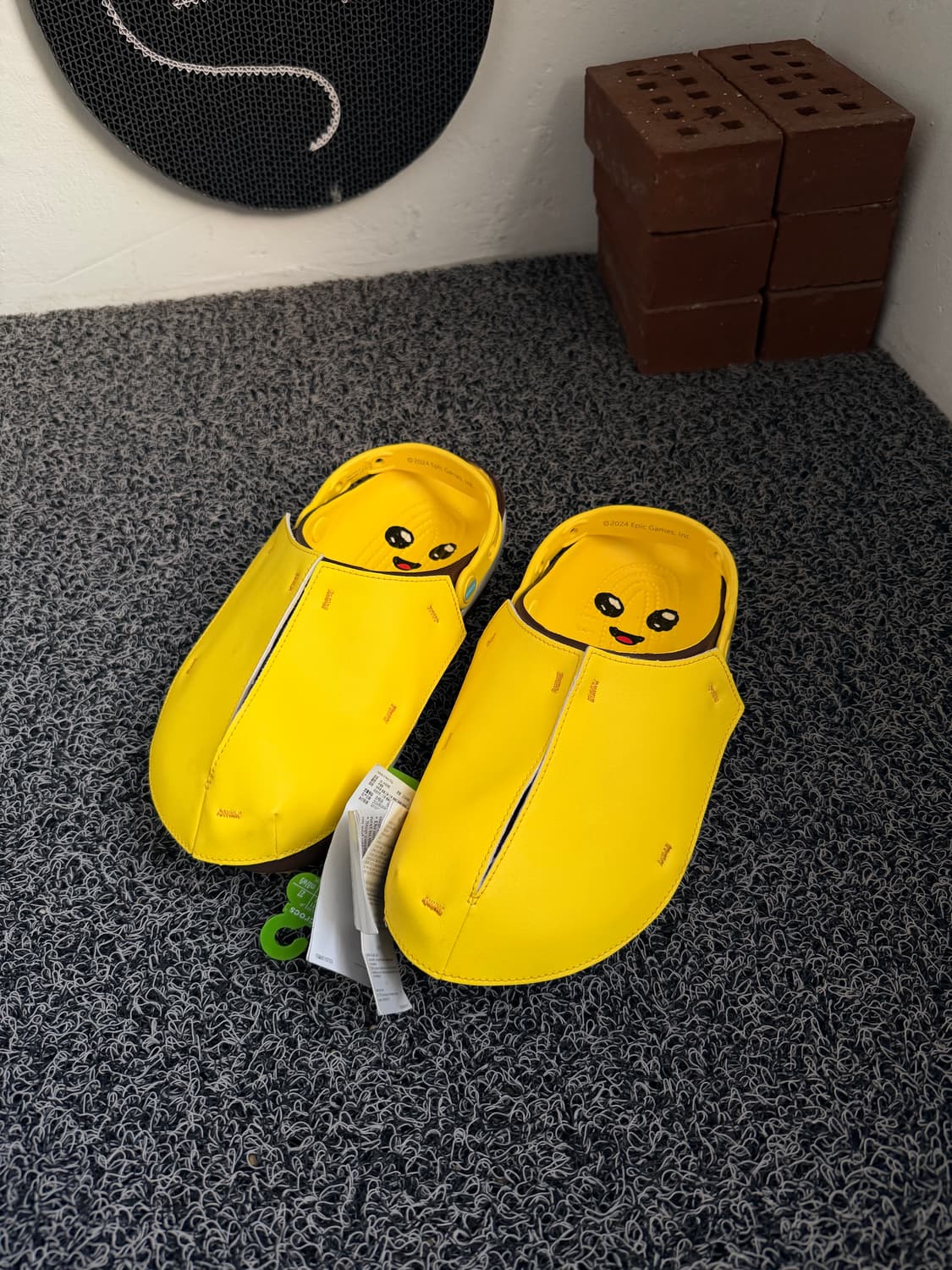 크록스 X 포트나이트 클래식 클로그 - 필리(Peely) 에디션 상품이미지5