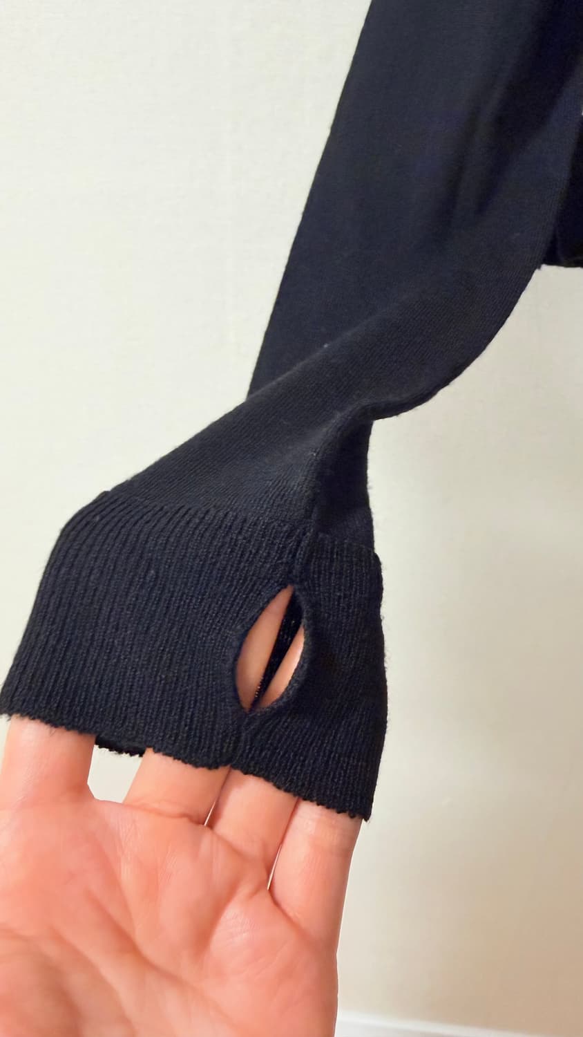 자딕앤볼테르 Zadig&Voltaire 메리노울 100% 스터드 크롭 가 상품이미지5