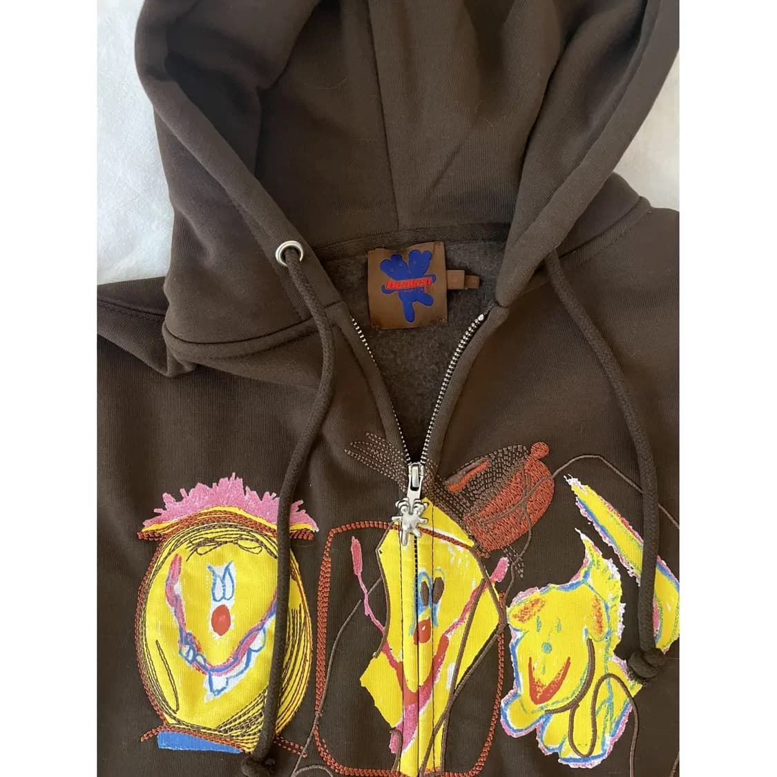 heavn 그래픽 집업 상품이미지2