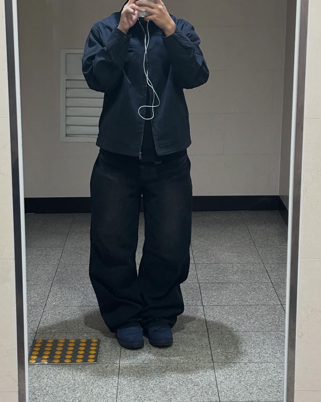 팀버랜드 클래식 6인치 네이비 블랙 상품이미지4