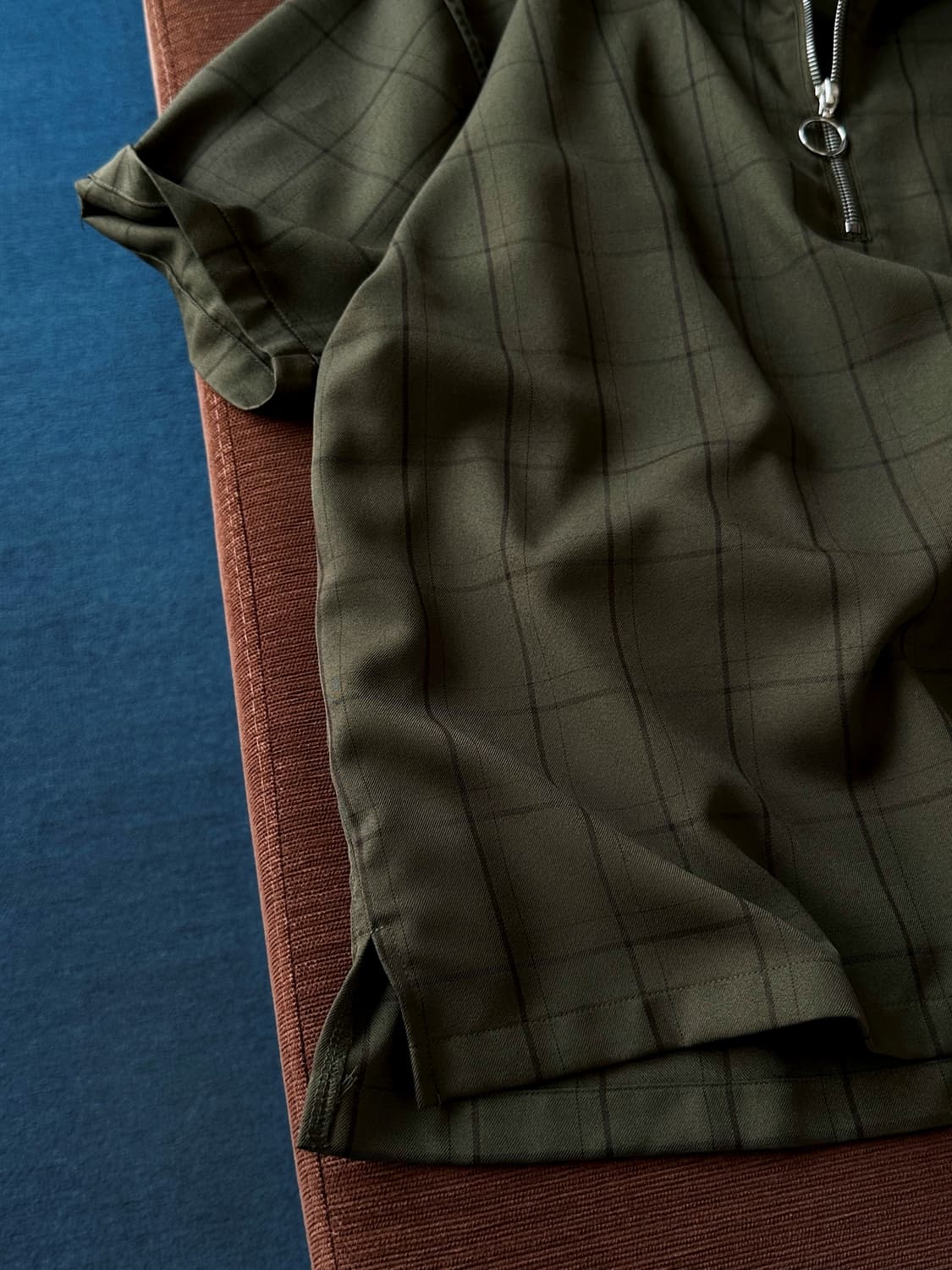 Zip design check P/O top 상품이미지3
