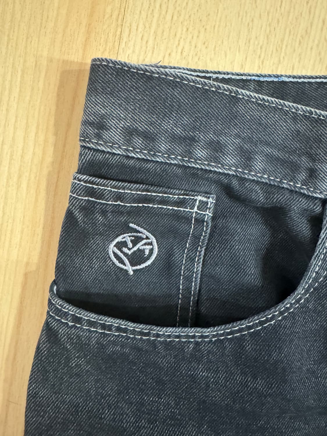 폴라스케이트 실버블랙 빅보이 L 상품이미지1