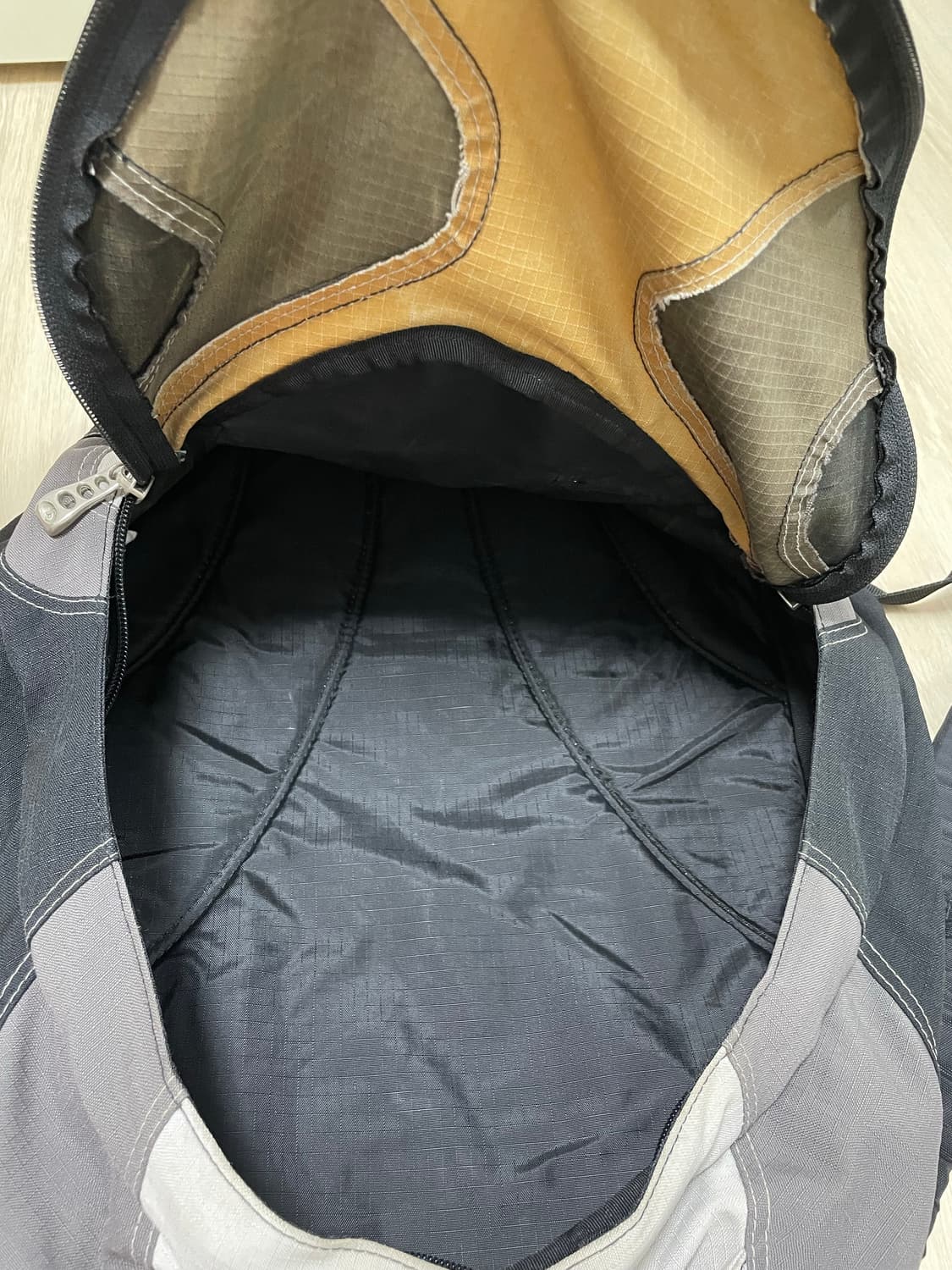 잔스포츠백팩 상품이미지3