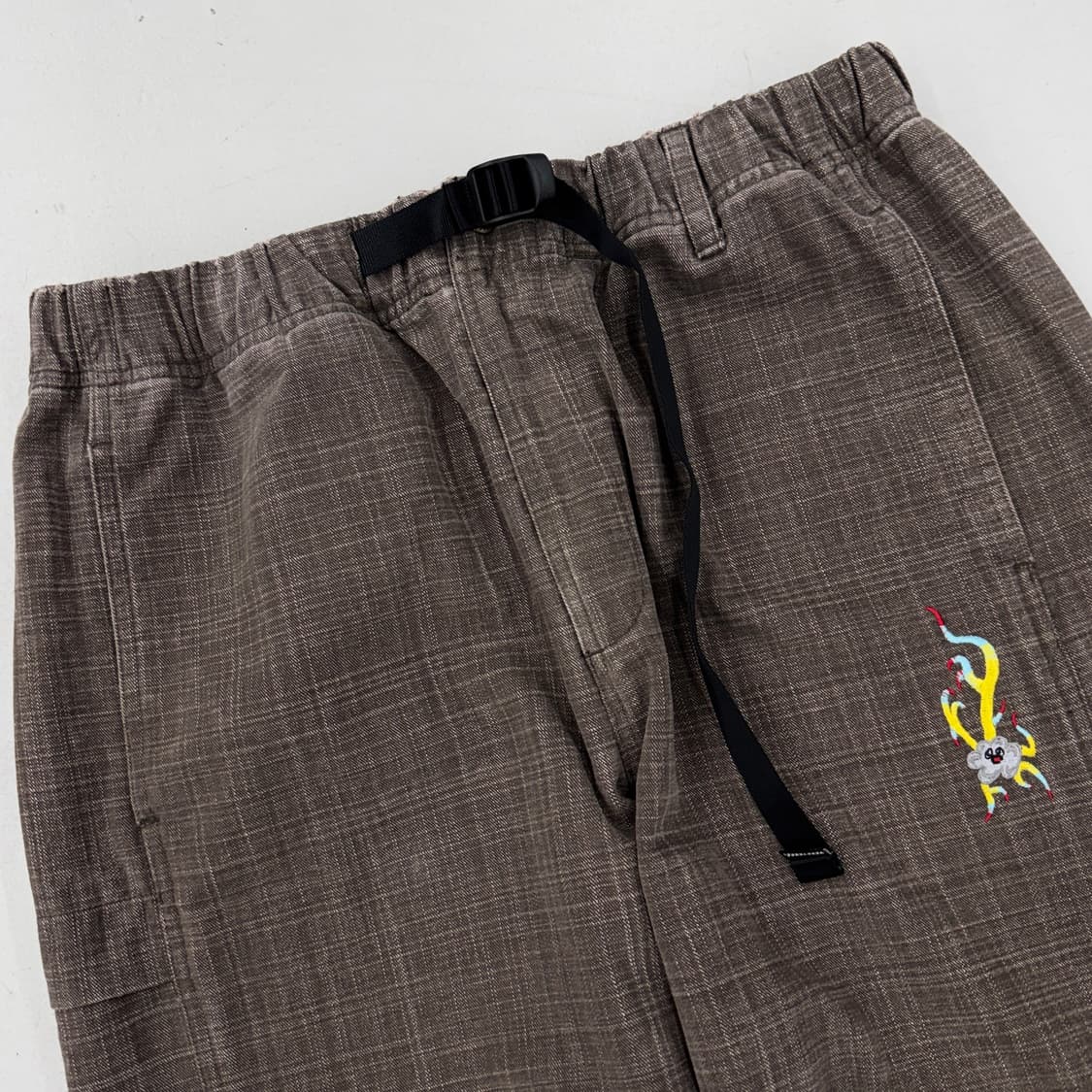 예스아이씨 와이드 벨티드 미니 자수 팬츠 상품이미지4