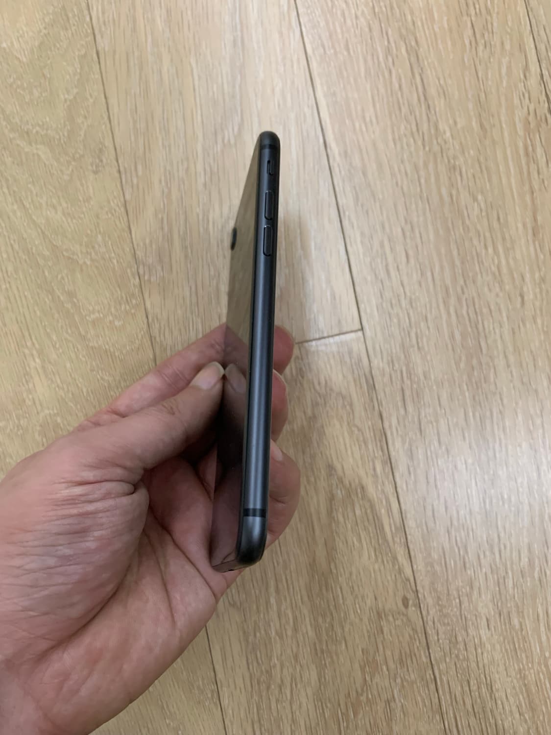 아이폰8 스페이스그레이 64기가 상품이미지4
