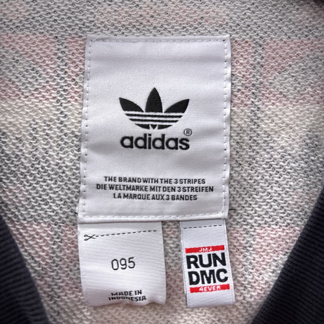 아디다스 올오버 RUN DMC 스웻셔츠 올드스쿨 디테일 상품이미지7