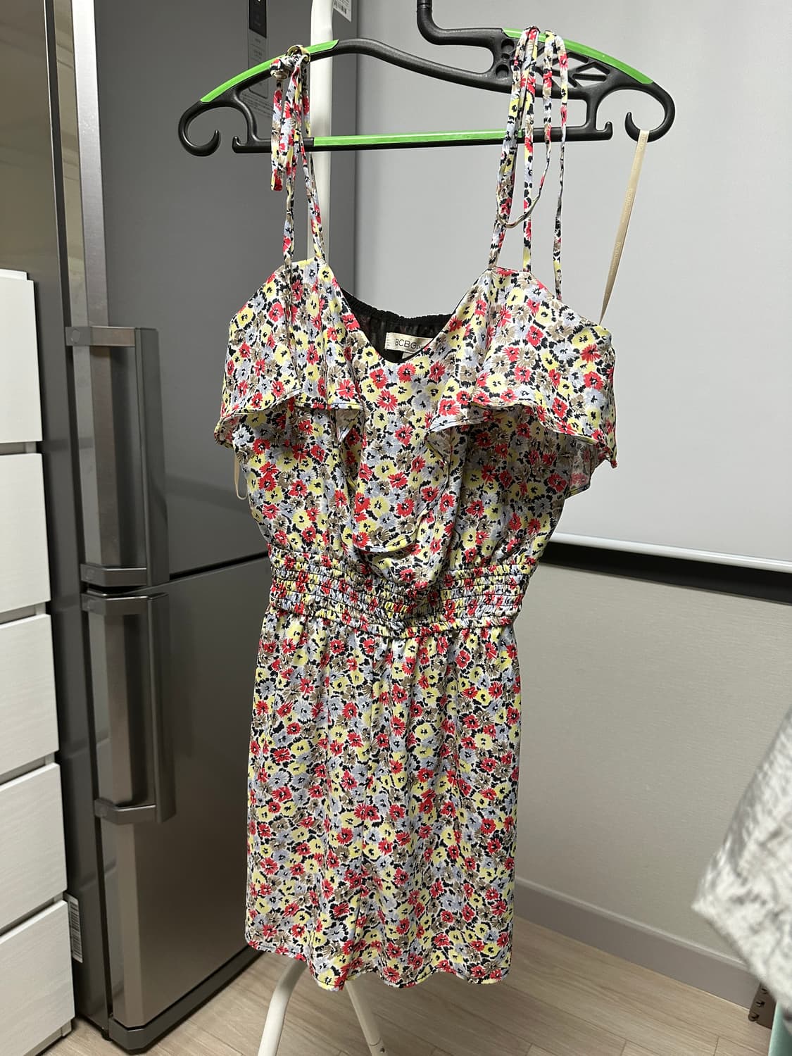 BCBG 플라워 점프수트 반바지 xs 상품이미지1