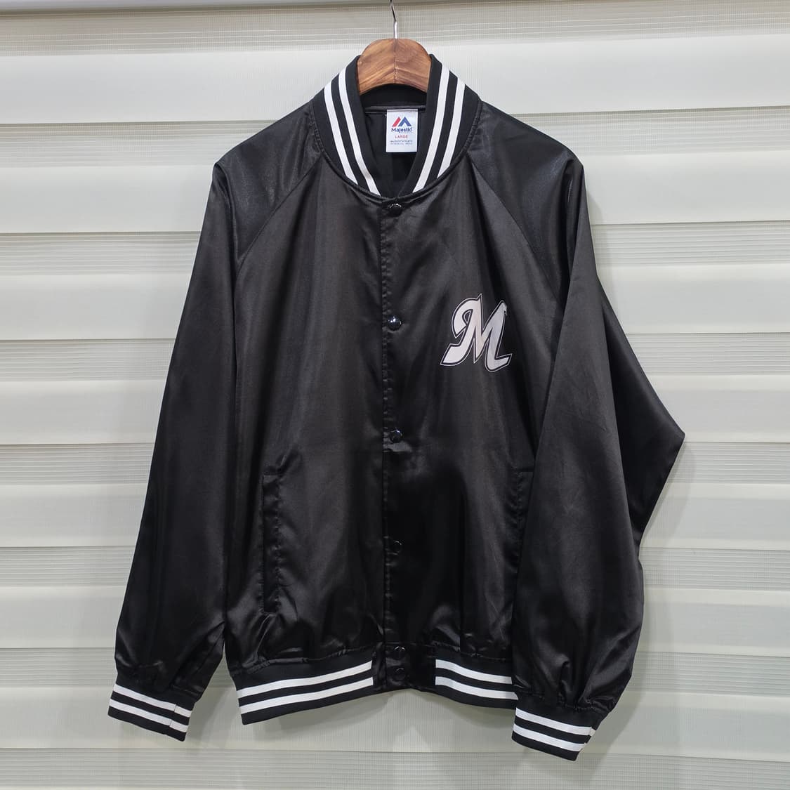 마제스틱 지바 롯데 마린스 후쿠우라 카즈야 은퇴기념 자켓- L 상품이미지4