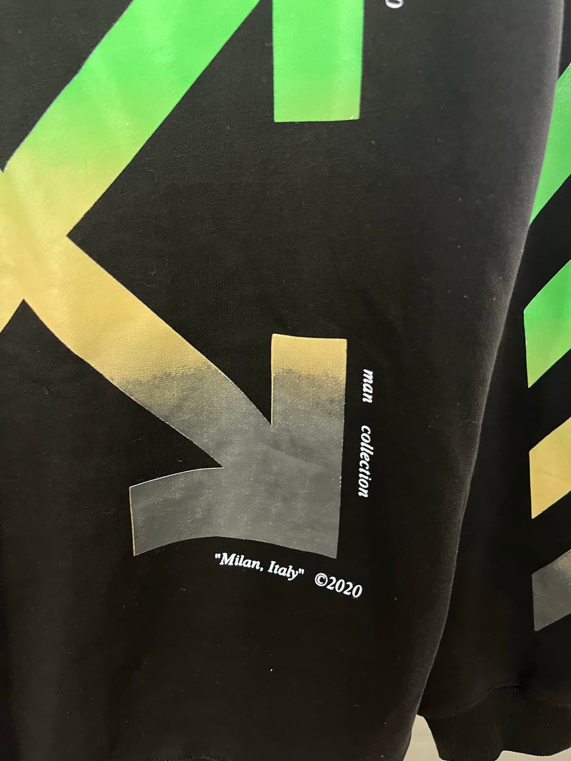 오프화이트 맨투맨 상품이미지5