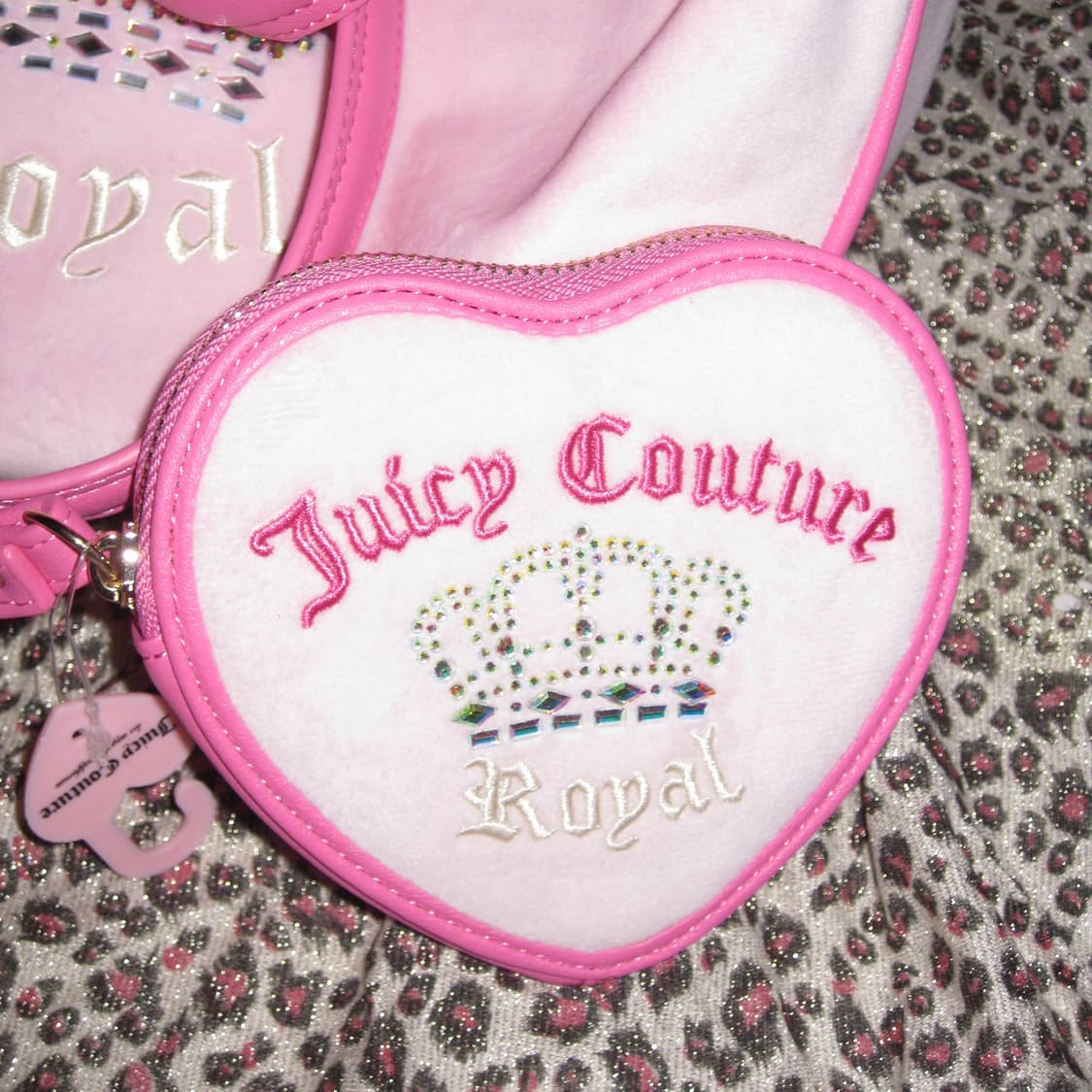 쥬시 꾸뛰르 핑크 킹덤 숄더백 + 하트 코인월렛 상품이미지3