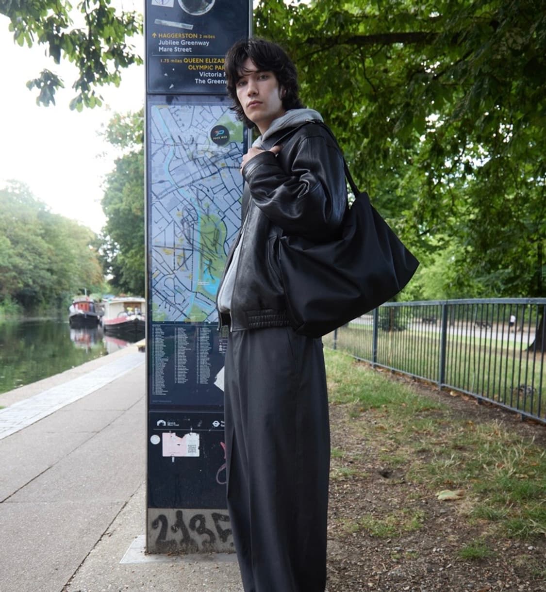  로우클래식 LARGE BELTED BOX BAG 상품이미지4
