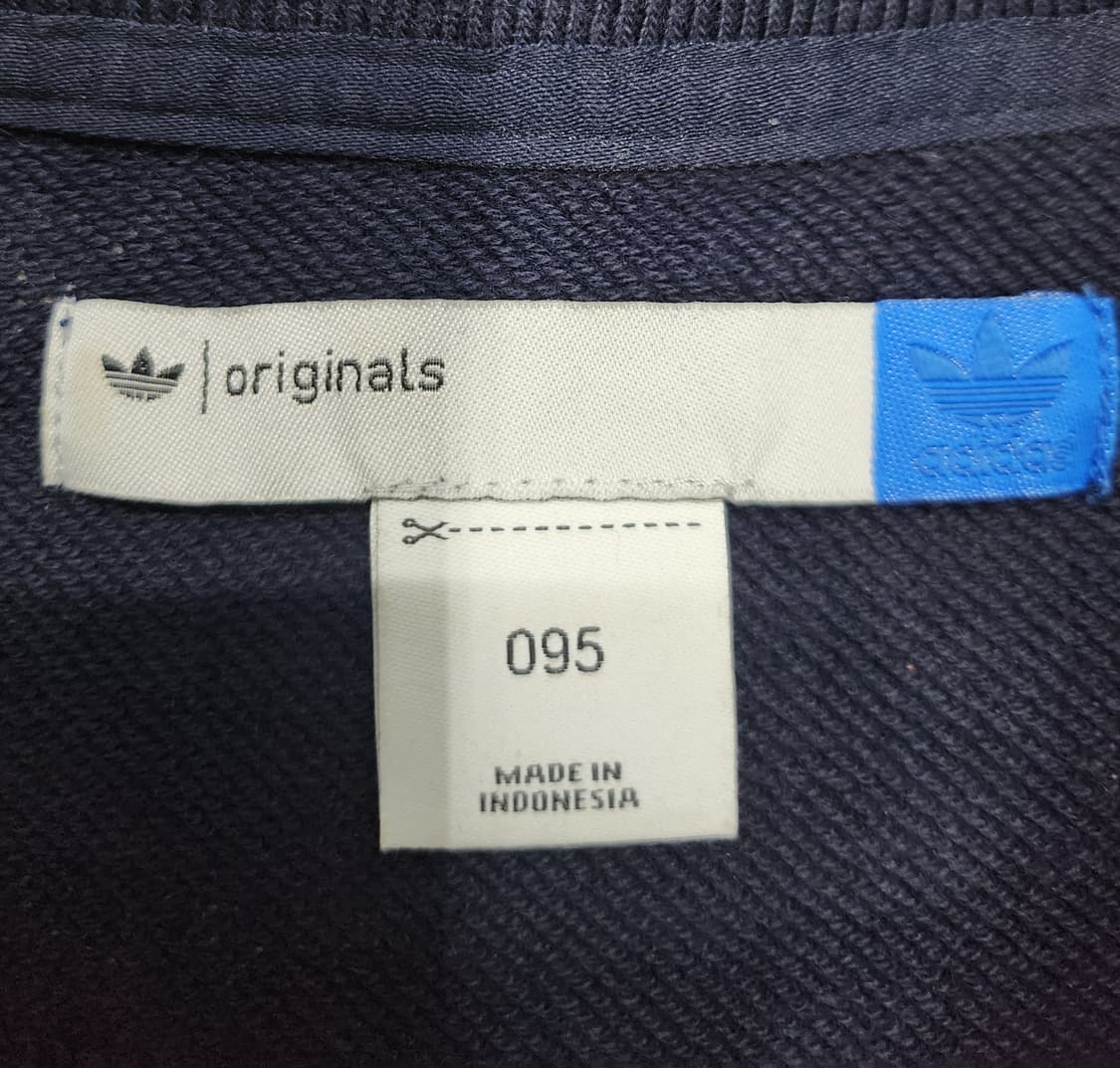 아디다스 축구공 패턴 맨투맨 95 상품이미지4