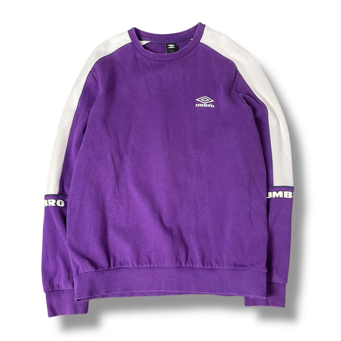 엄브로 화이트 배색 퍼플 미니 로고 맨투맨 95 상품이미지1