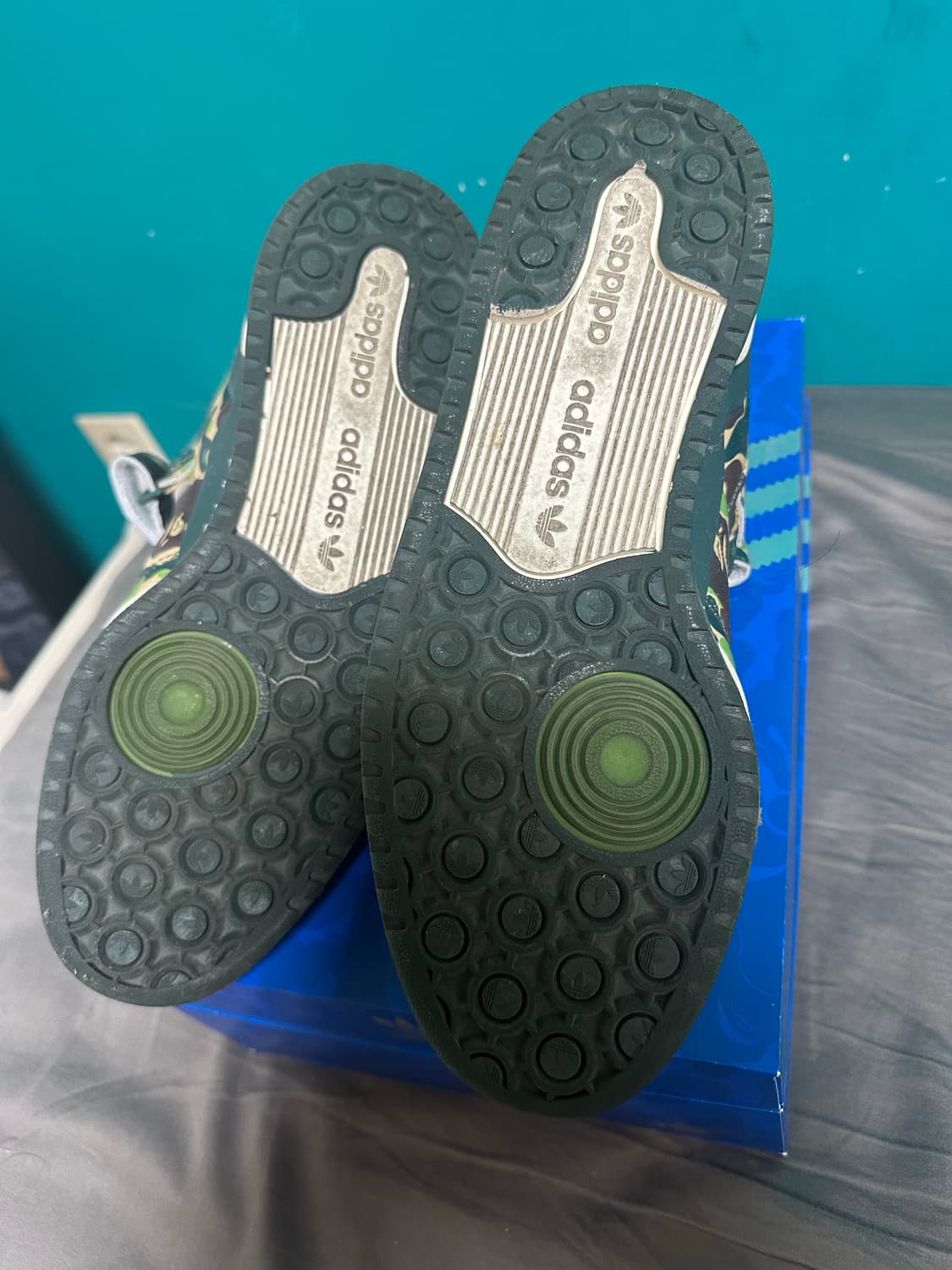 아디다스X베이프 포럼 84 로우 상품이미지4