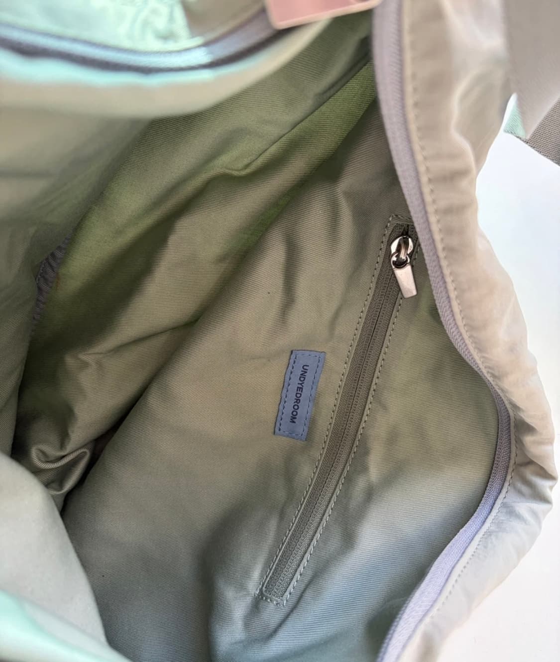 언다이드룸 보타 크로스백 상품이미지4