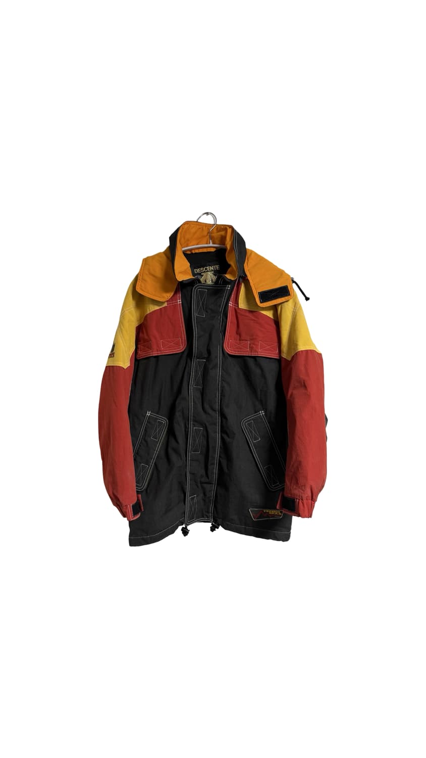 데상트 올드스쿨 컬러블록 스키 자켓 상품이미지1