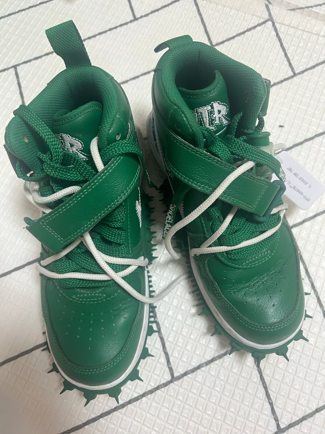 오프화이트 나이키 콜라보 상품이미지1