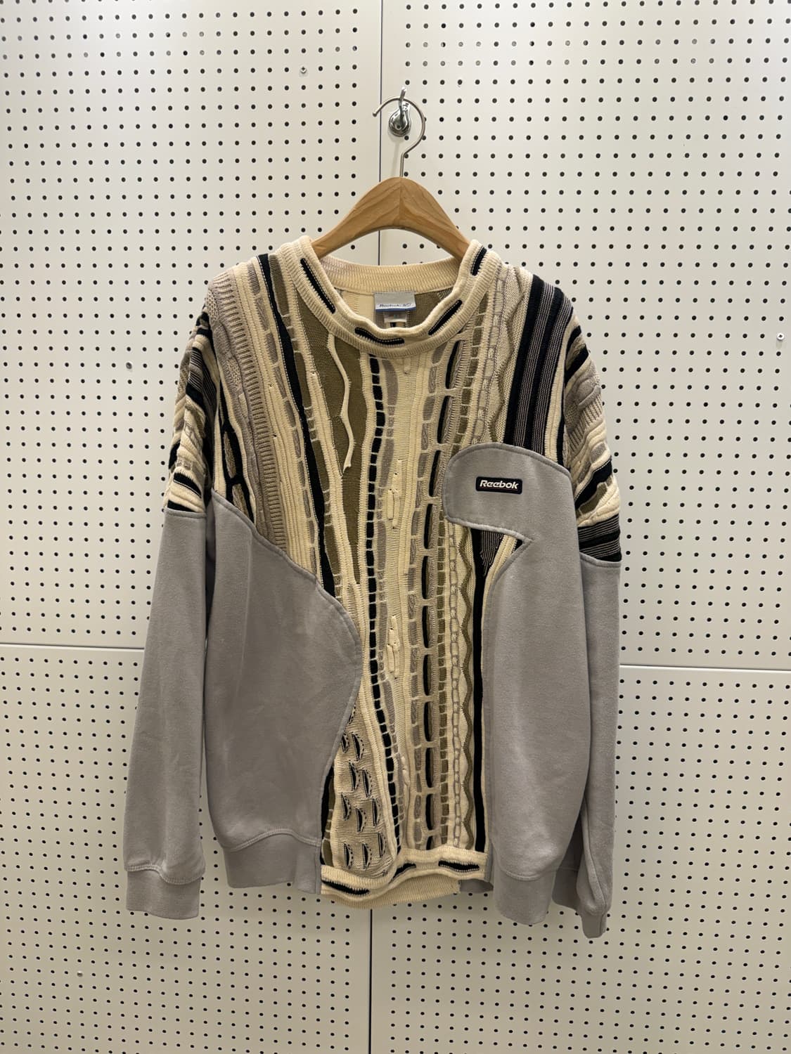 리복 케이블 믹스업 리메이크 스웻 셔츠 U874 상품이미지2