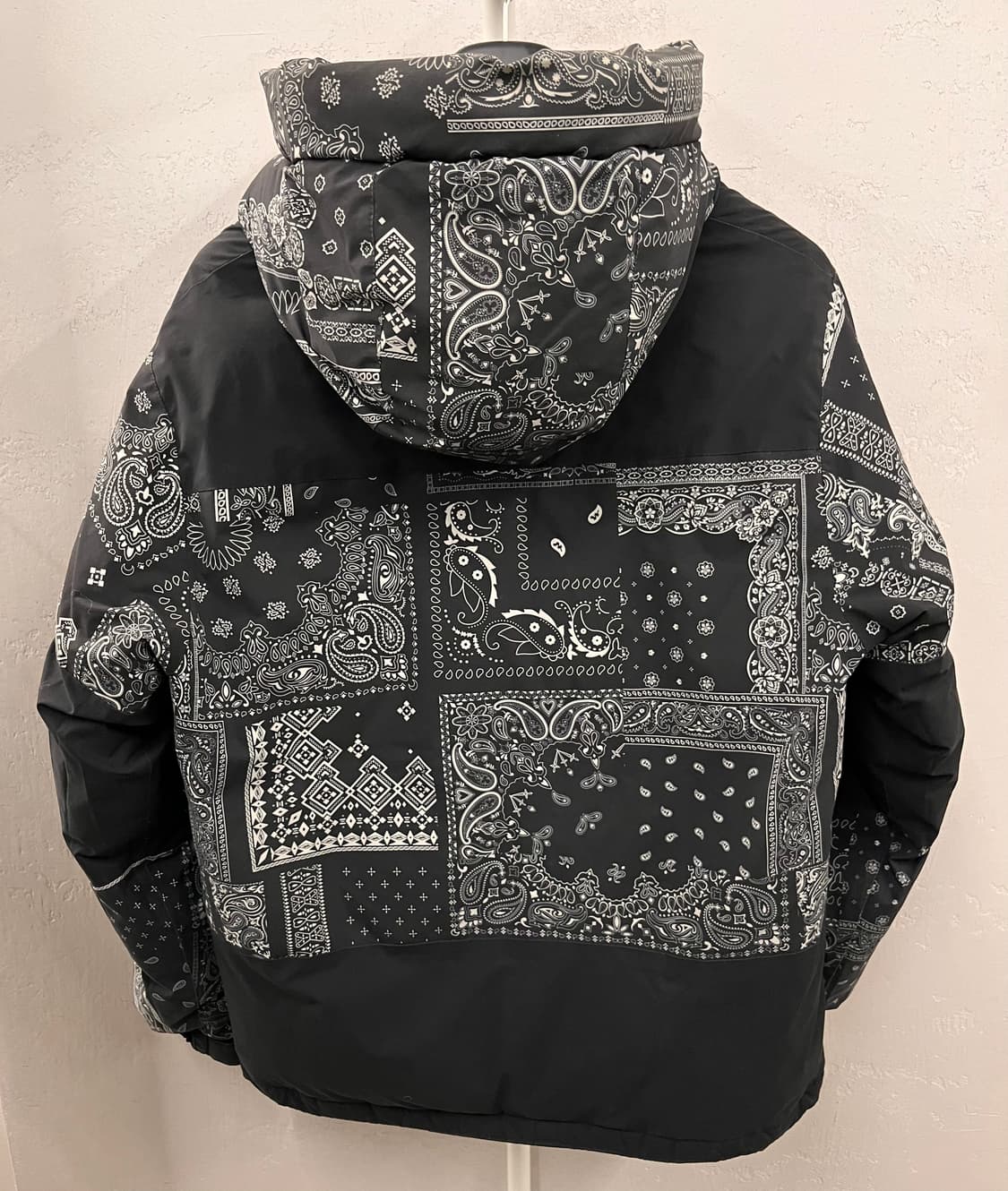 디씨 DC SHOECO USA 페이즐리 패딩 100 상품이미지4