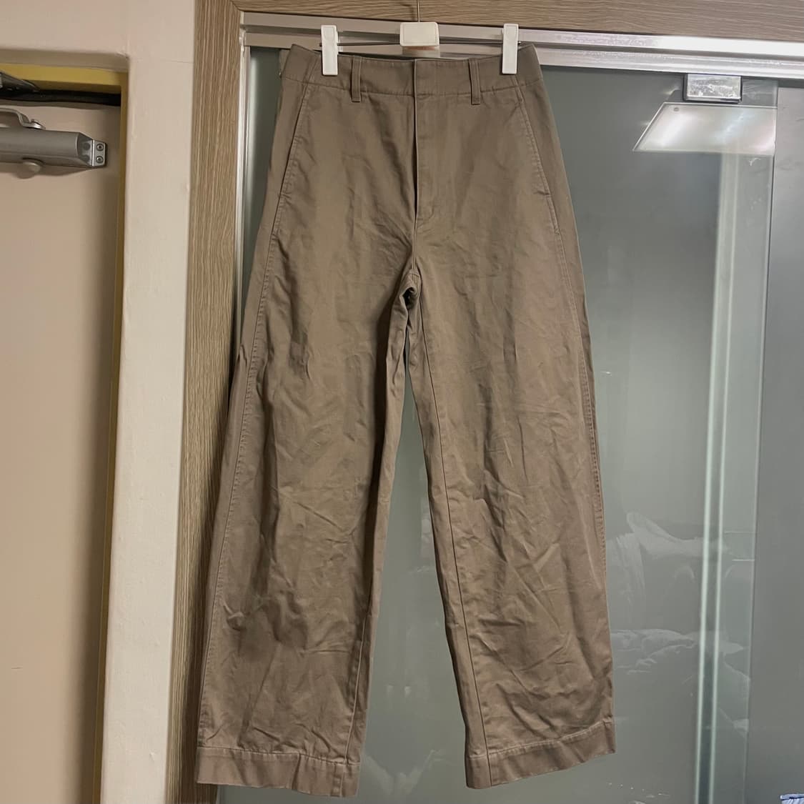 유니클로 코튼 하이웨이스트 커브드 팬츠 상품이미지3