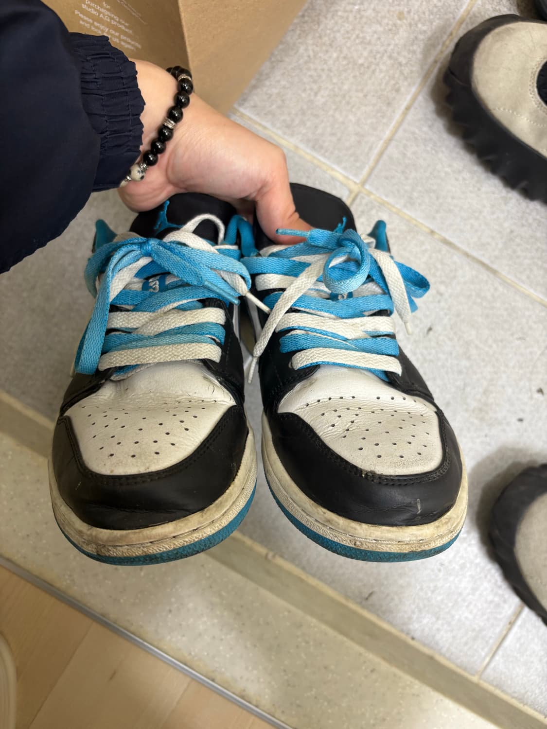 조던1 로우 레이저 블루 상품이미지4