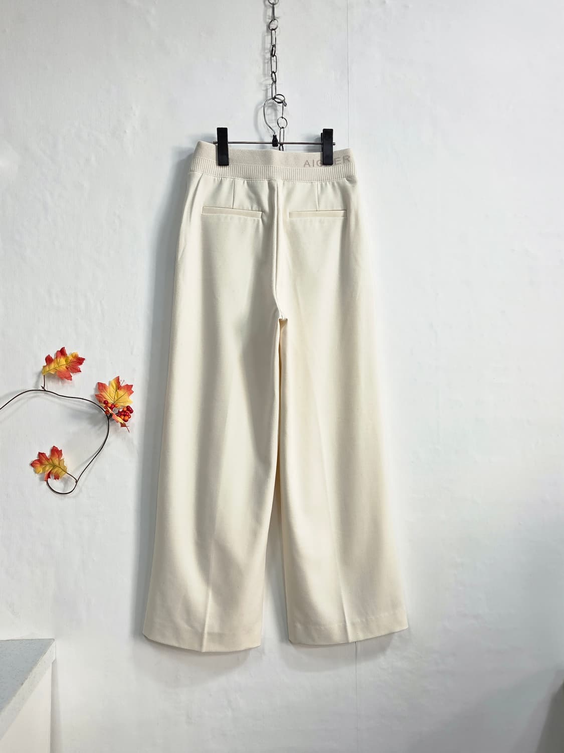 아이그너AIGNER 아이보리 와이드 팬츠 30 상품이미지8