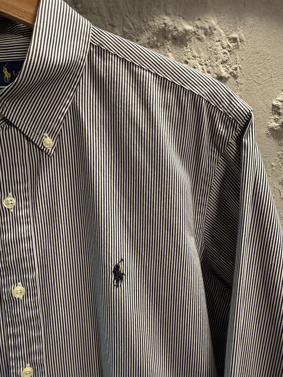 M 폴로 랄프로렌 POLO 클래식핏 스트라이프 셔츠 블랙 상품이미지3