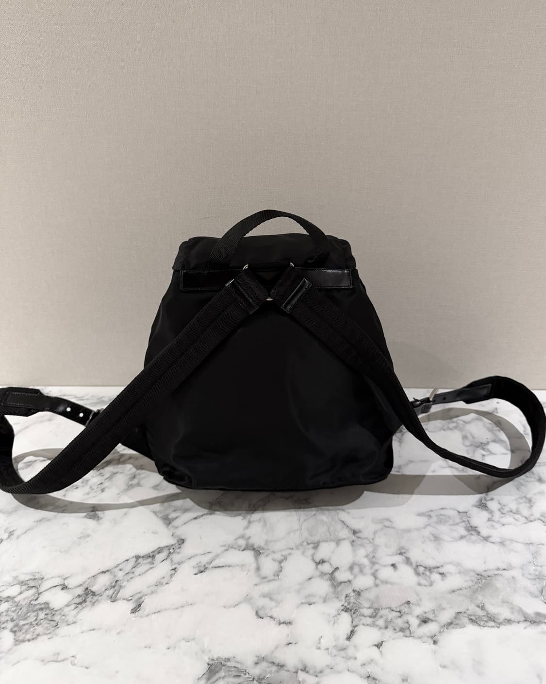 정품 프라다 백팩 스몰 사이즈  상품이미지3