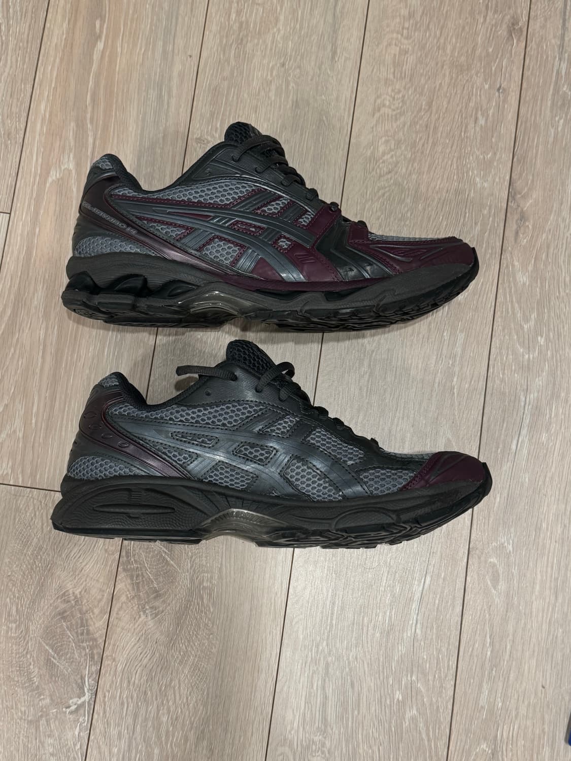 아식스x아트모스 젤카야노 14 그레이/퍼플 1203A510-020 상품이미지3