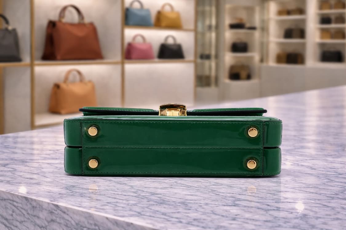 [S급] 구찌 실비 1969 페이던트 탑핸들백 판매합니다!!! 상품이미지3