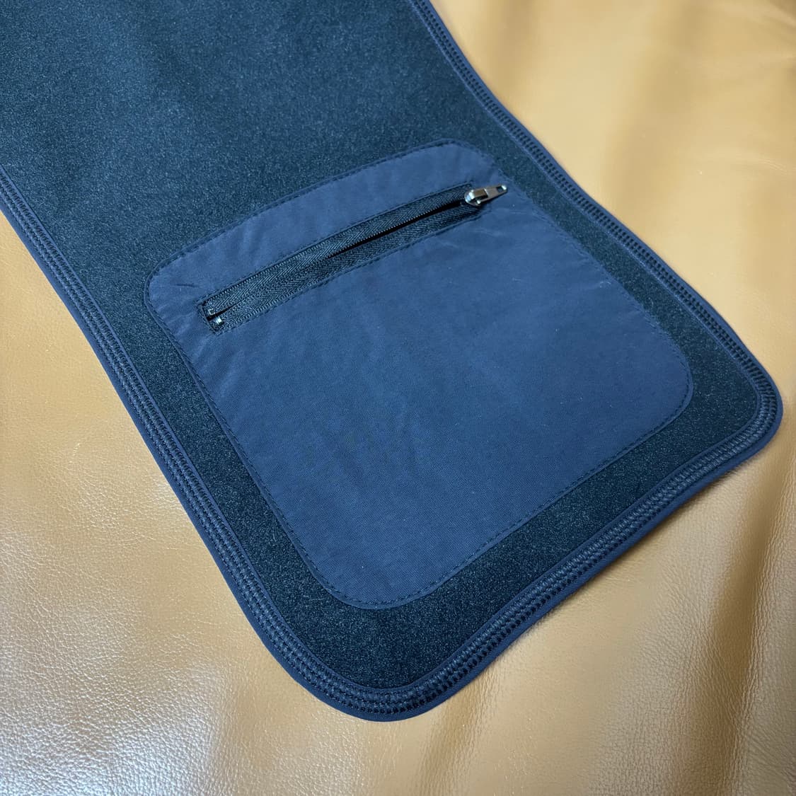 슈프림 머플러 목도리 로고 블랙 인사이드 포켓 상품이미지5