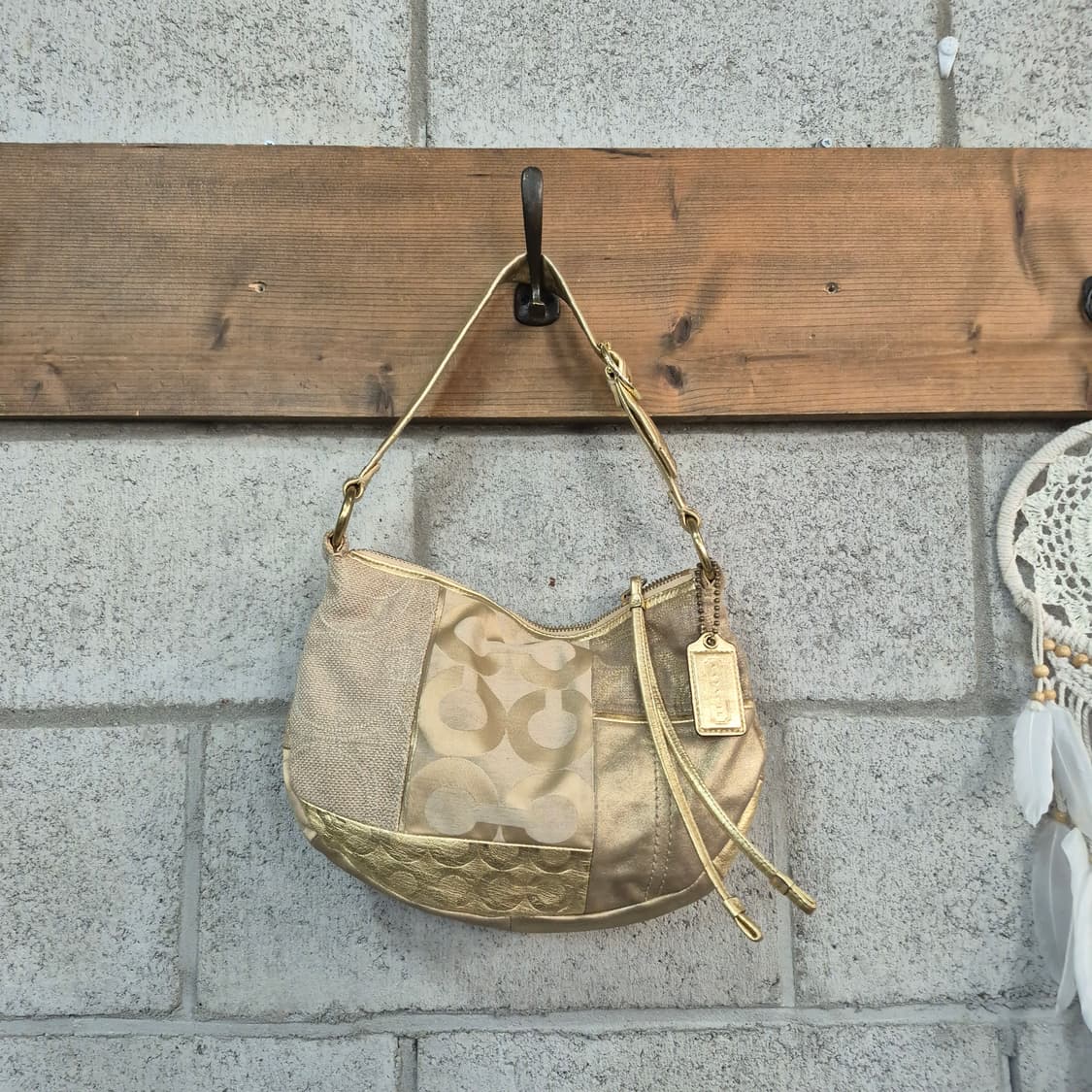 코치 메탈 패치워크 빈티지숄더백  상품이미지3