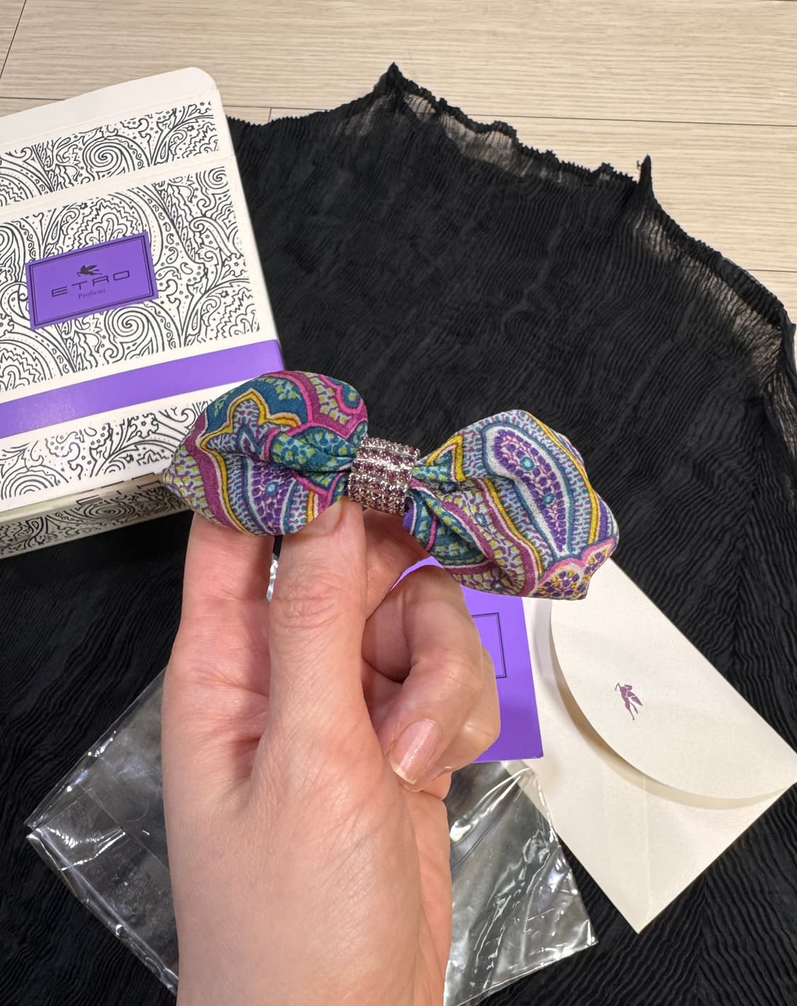 1회착 정품 에트로 고가라인 크리스탈 실크 헤어핀 머리핀 집게핀 상품이미지1