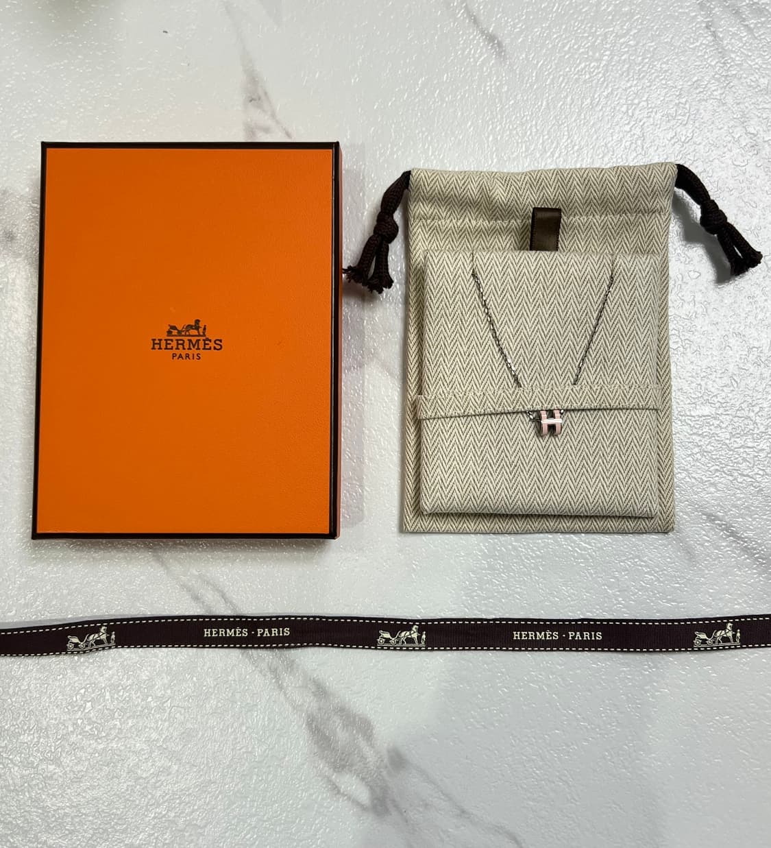 [정품] 새상품급 / 에르메스 팝아슈 미니 목걸이 핑크 상품이미지2