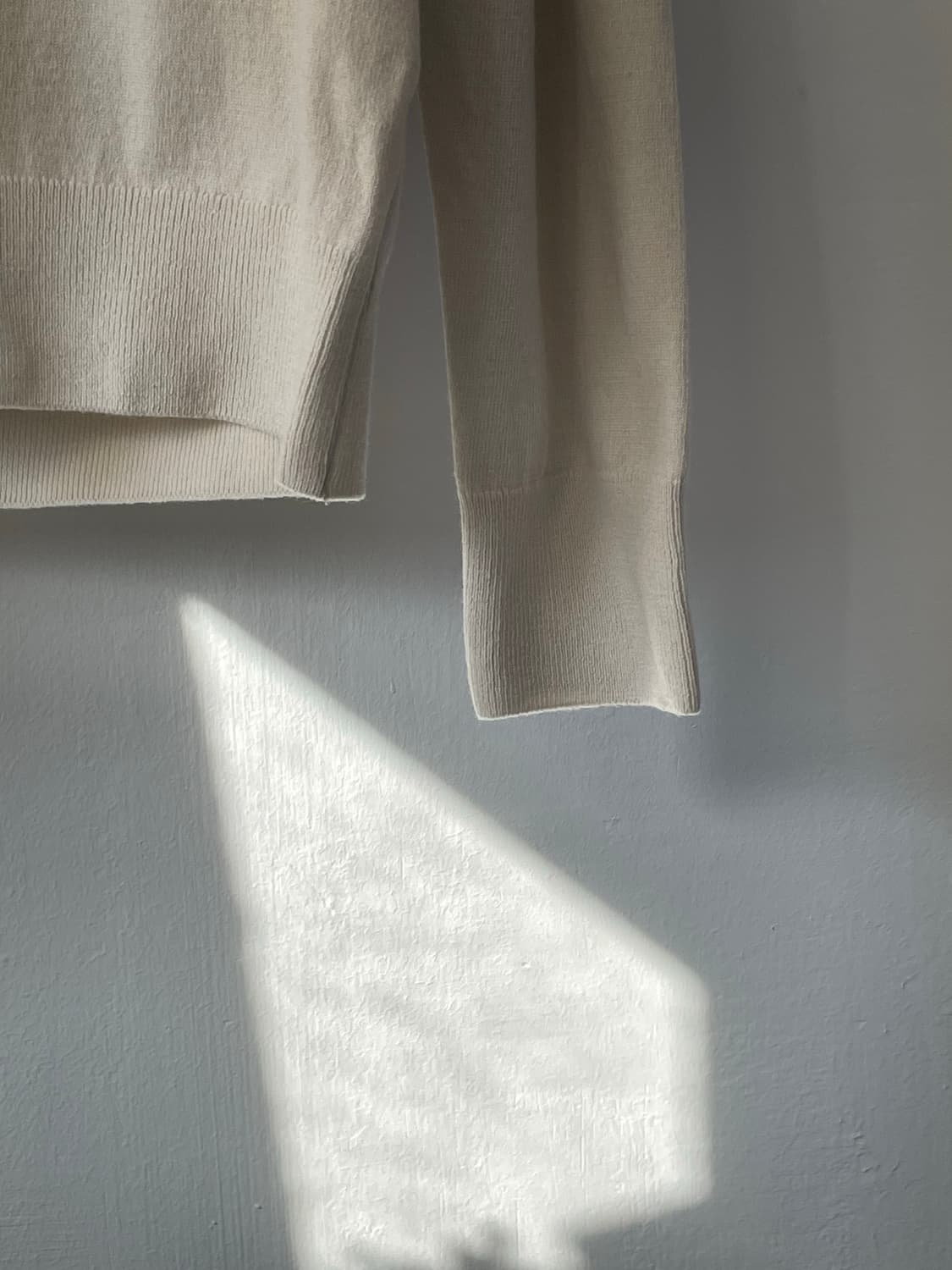 아크네 스튜디오 메리노울 페이스로고 니트 베이지 새상품 상품이미지4