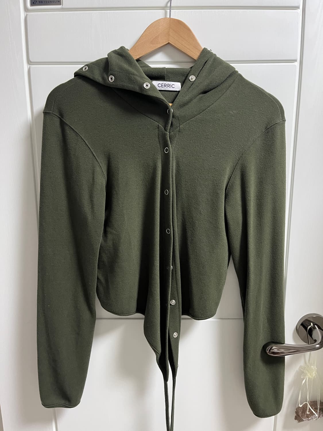 세릭 WRAP HOOD CARDIGAN 랩 후드 가디건 카키 상품이미지6