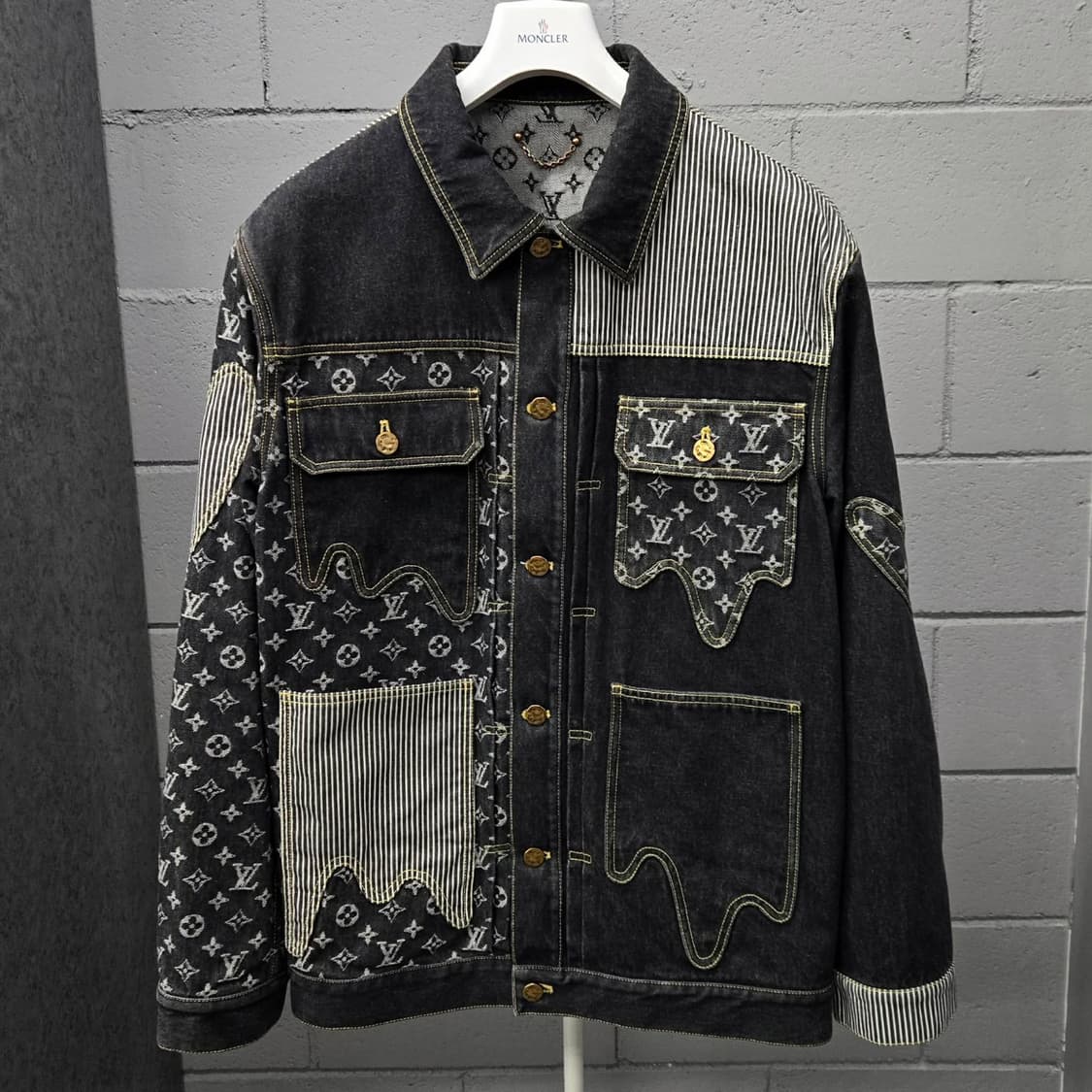 (52) 루이비통 LV 모노그램 니고 크레이지 데님 청자켓 상품이미지1