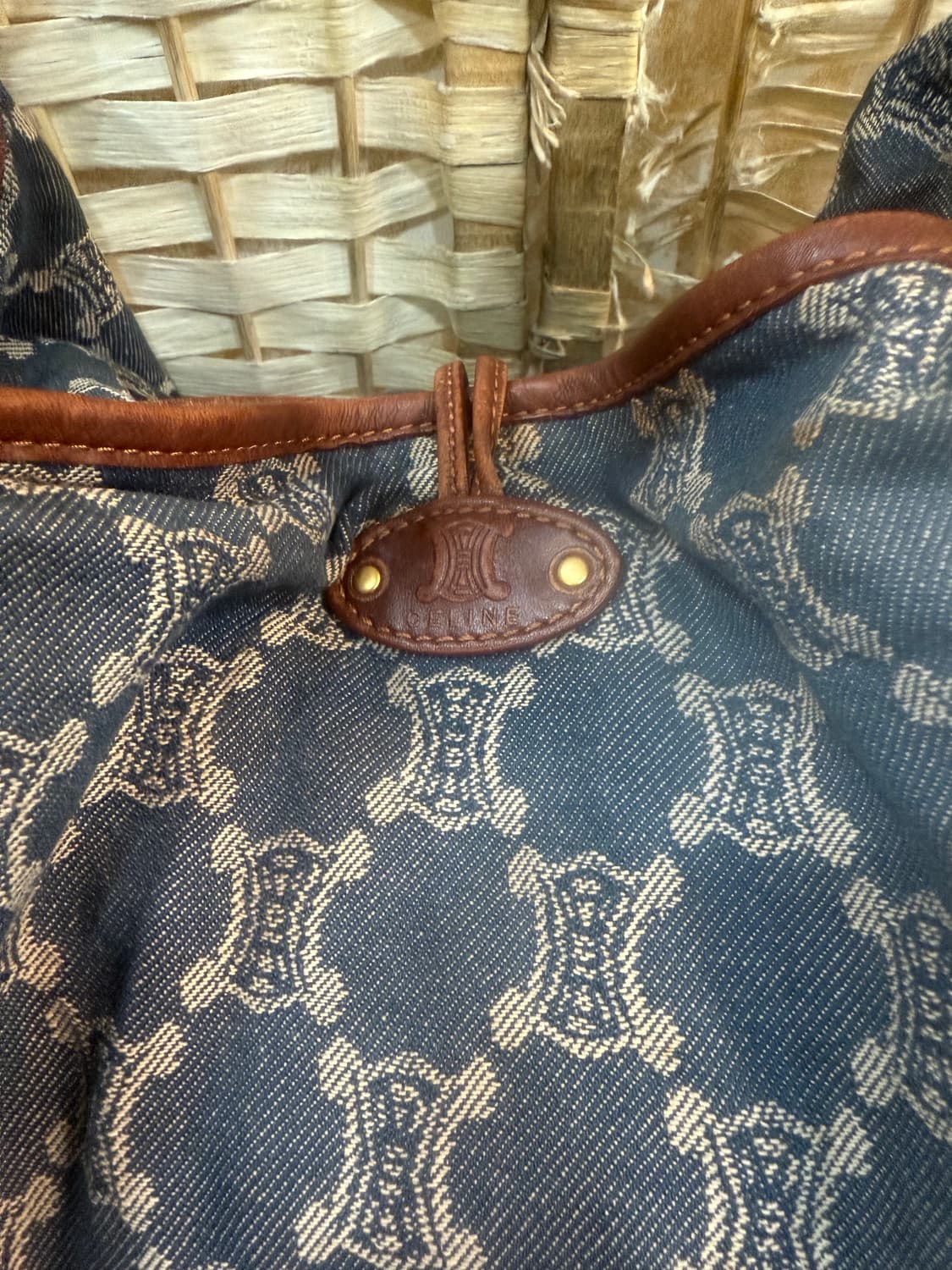 정품 셀린느 피터스윗 데님 호보백 팝니다 상품이미지2