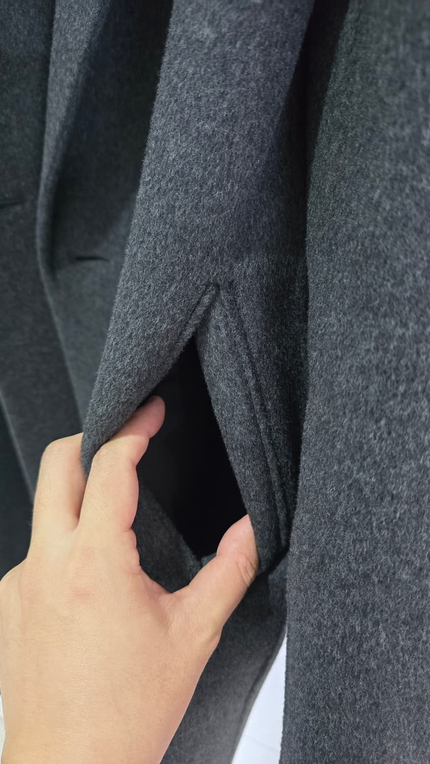 타임 옴므 캐시미어 코트 105 싸이즈 판매  합니다. 상품이미지6