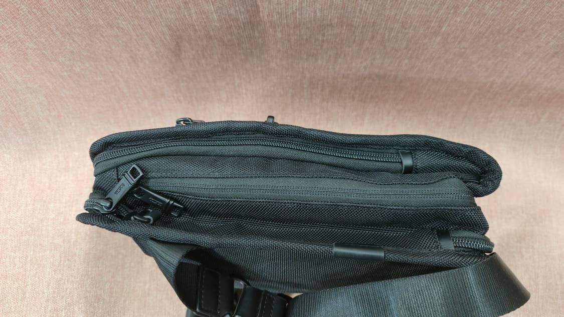 투미 TUMI - 거의새제품 알파 오거나이저 트래블 토트 크로스바디 상품이미지9