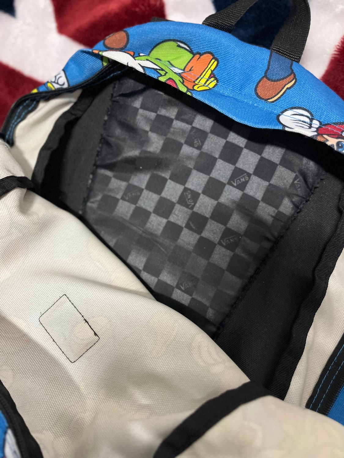 반스 x 닌텐도 슈퍼마리오 콜라보 백팩 40x45 사이즈 상품이미지4