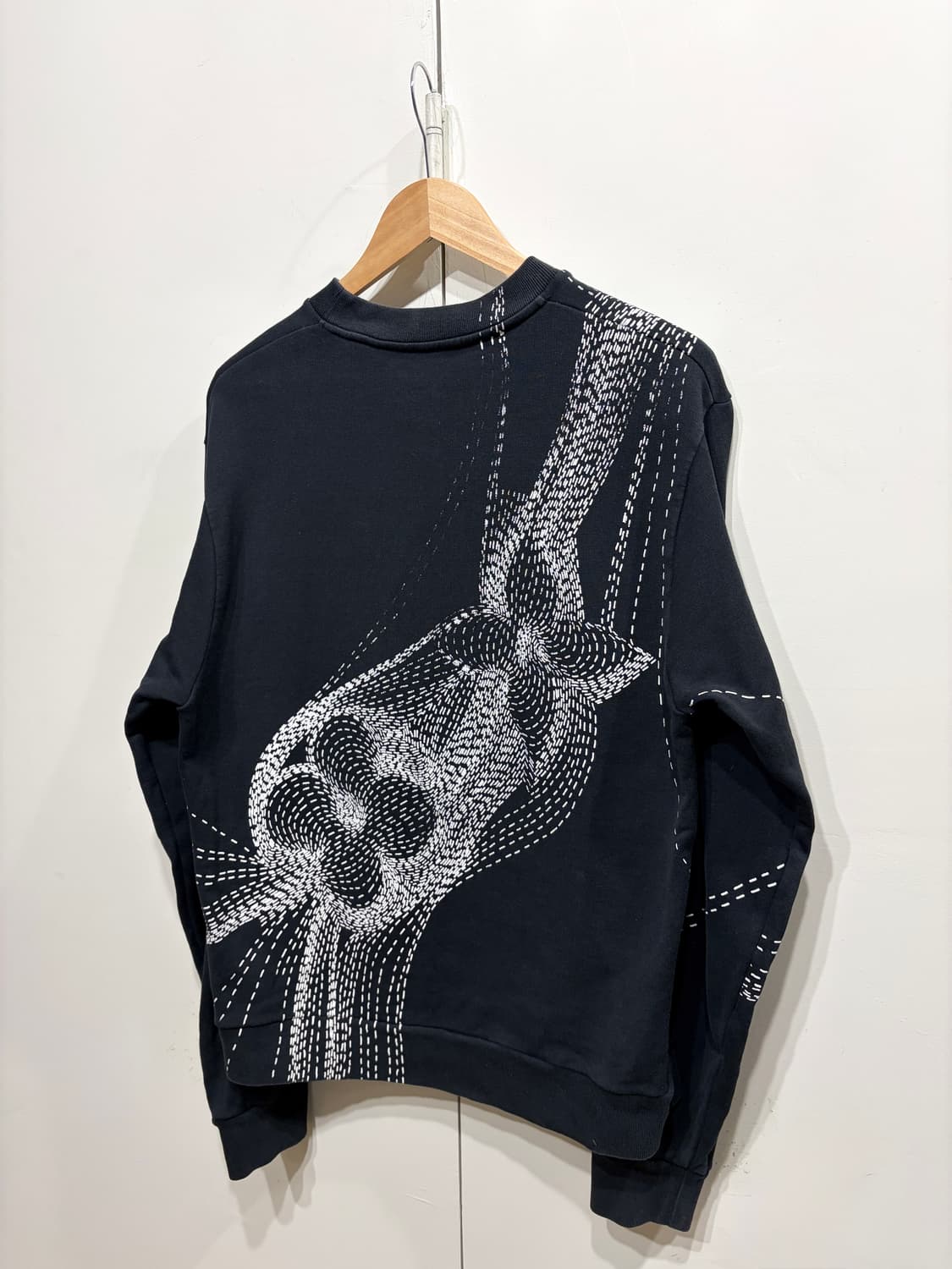 루이비통 플라워 프린트 스웻 셔츠 상품이미지4