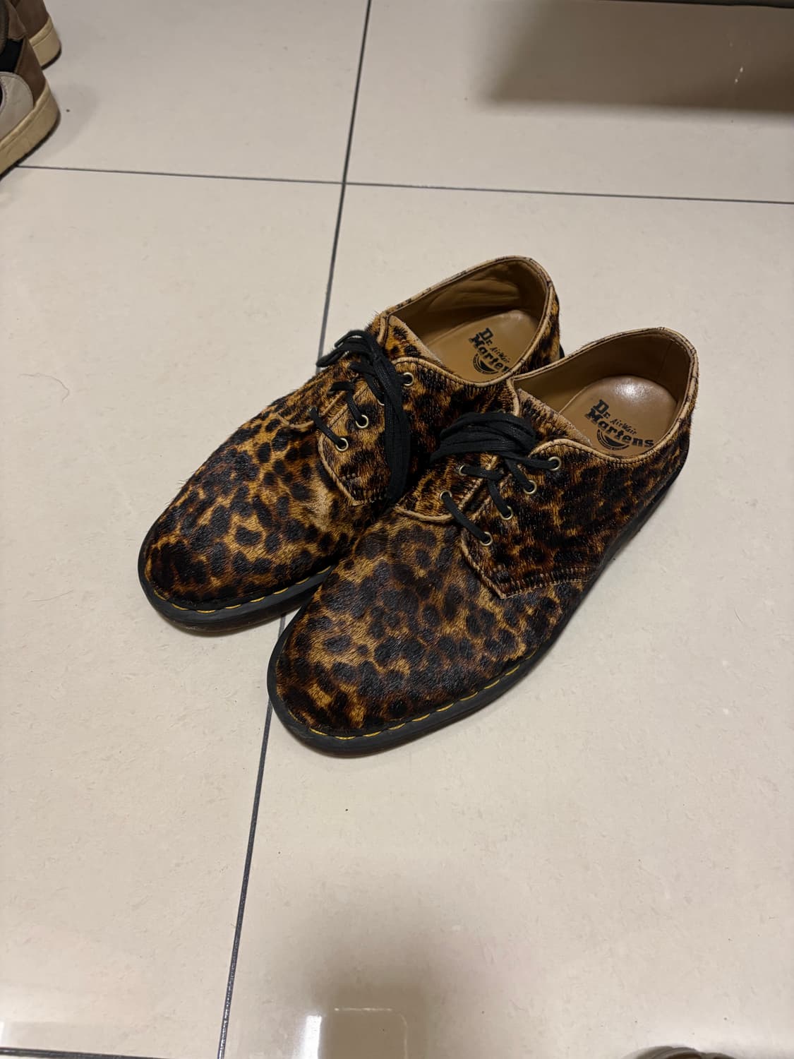 닥터마틴 스무스 레오파드 270 상품이미지1