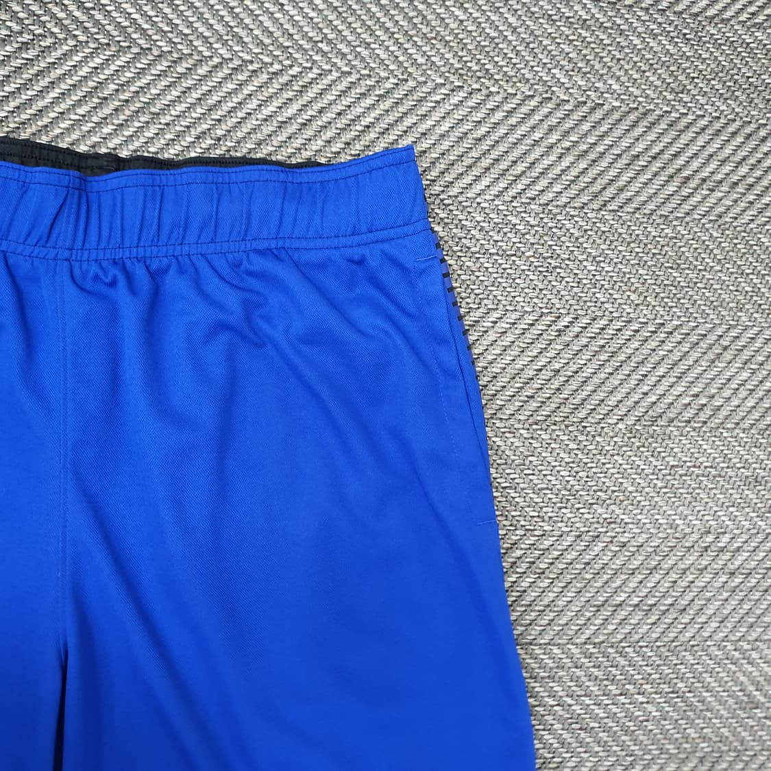 언더아머 밴딩 반바지 남자34~35 상품이미지3