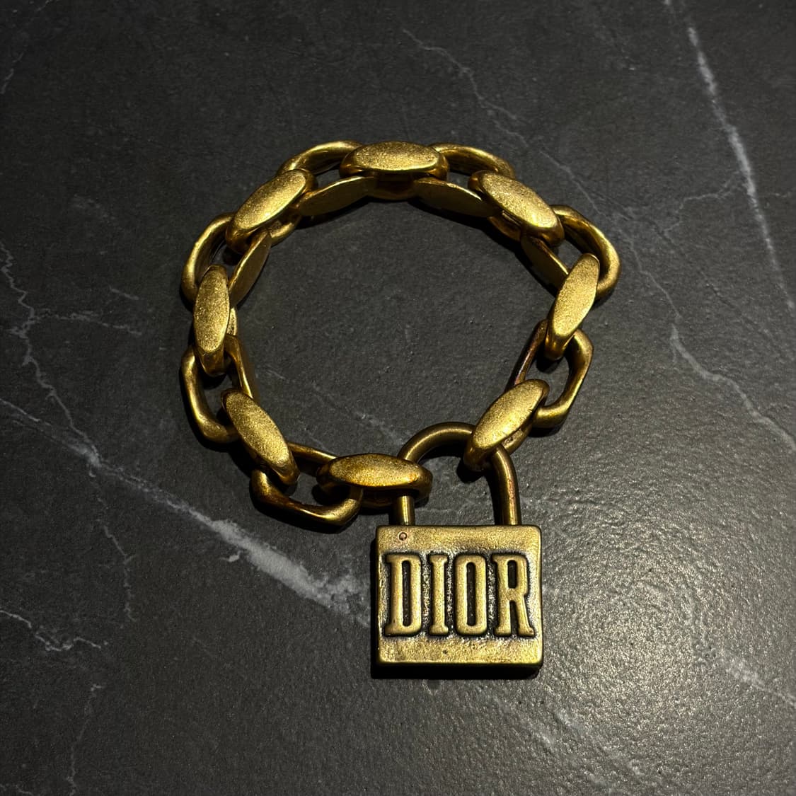 디올 팔찌 상품이미지1