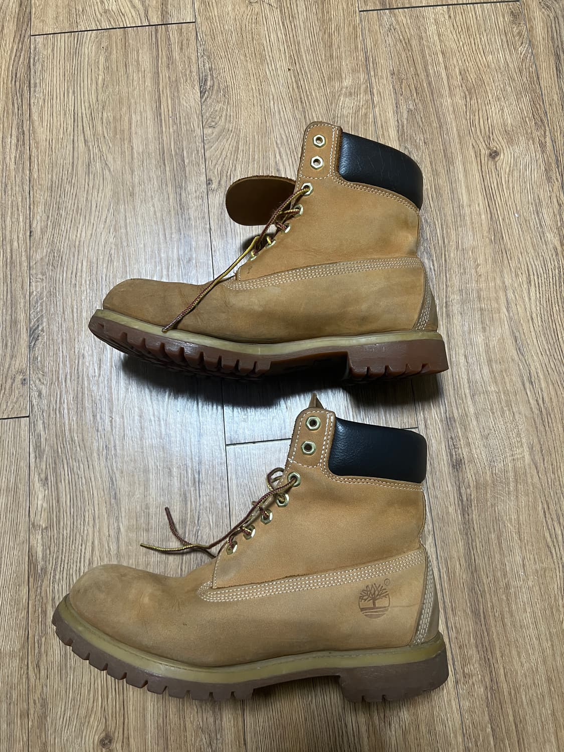 팀버랜드6인치 270~275 판매합니다 상품이미지2